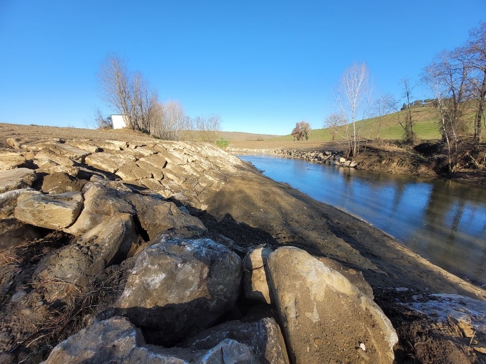 Completato l’intervento del Consorzio di Bonifica sul torrente Arbia per rendere più sicure Ponte a Tressa e Monteroni