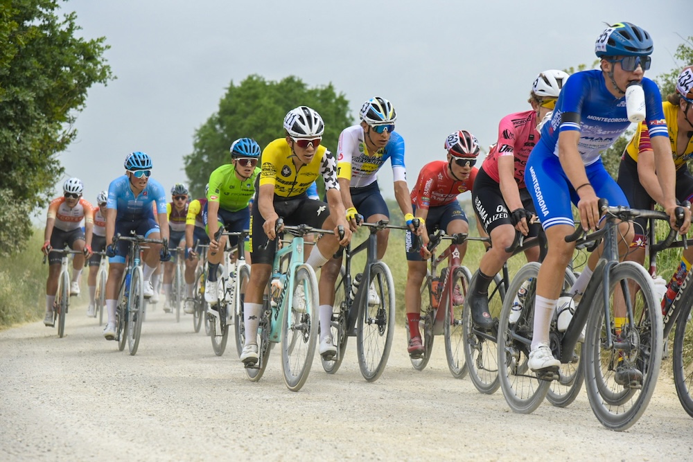 Eroica Juniores Coppa Andrea Meneghelli, il via da Siena, arrivo a Montalcino. Mai un italiano vincitore finora