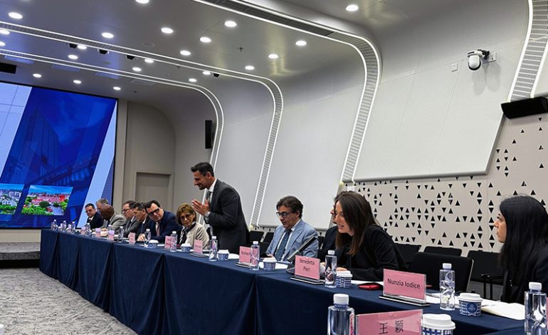 Collaborazioni internazionali, l’Aou Senese a Shangai con cinque professionisti