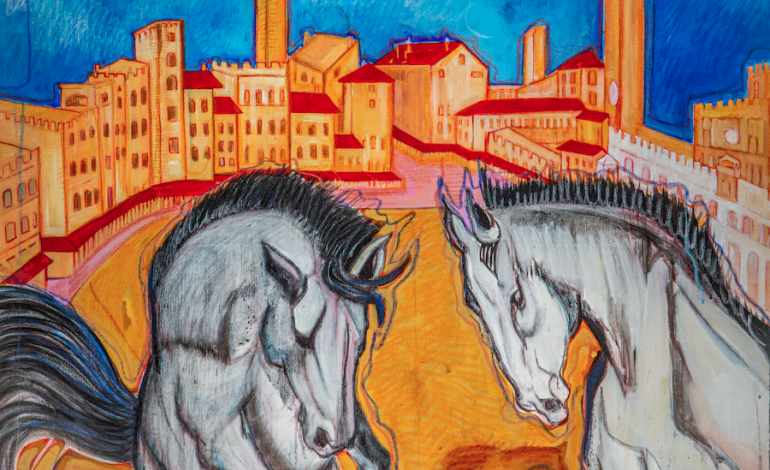“La mossa del cavallo”, la personale di Lidia Bachis rilegge l’identità senese tramite una lente contemporanea