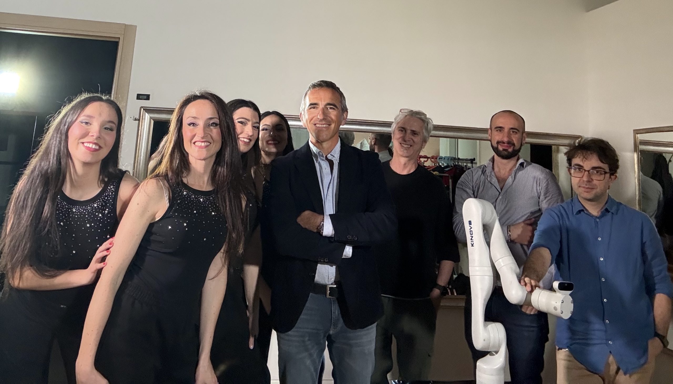 Quando la robotica dialoga con la danza: una performance basata sulla coreografica umano-robot all’International Conference on Robotics and Automation di Atlanta