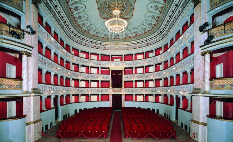 “Stelle in corsa”, a Siena nasce un talent per giovani artisti. Casting ad ottobre, chi vince aprirà “Sboccia l’estate” 2026